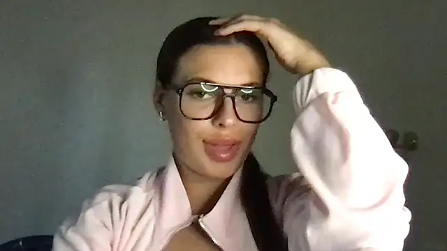 MoonriseGoddess online show from 3, 6, 2026