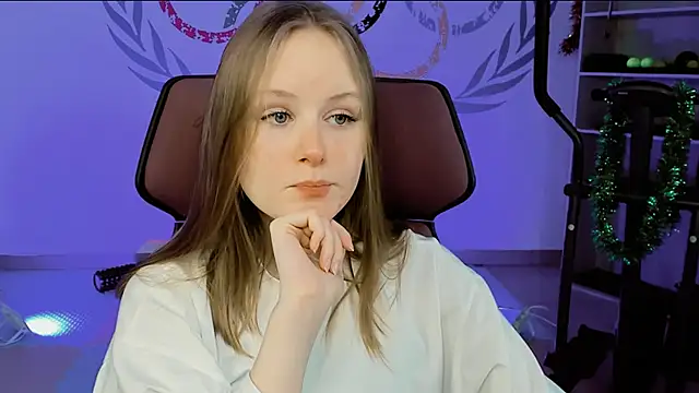 Snapshot of VivienLeeigh chatting on 31, 12, 2024 VivienLeeigh online show from 31, 12, 2024