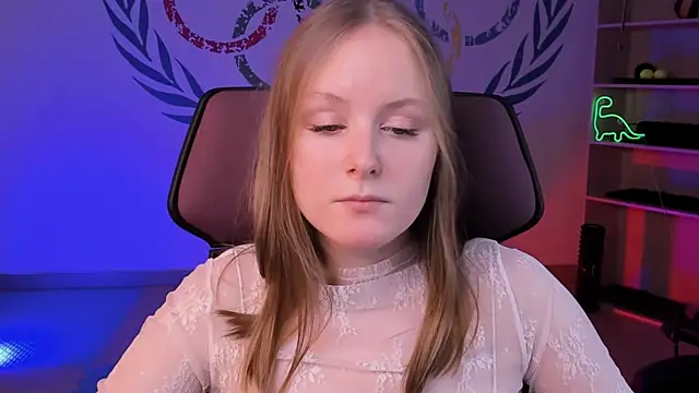 Snapshot of VivienLeeigh chatting on 6, 2, 2025 VivienLeeigh online show from 6, 2, 2025