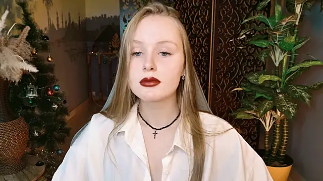 Snapshot of VivienLeeigh chatting on 15, 1, 2026 VivienLeeigh online show from 15, 1, 2026