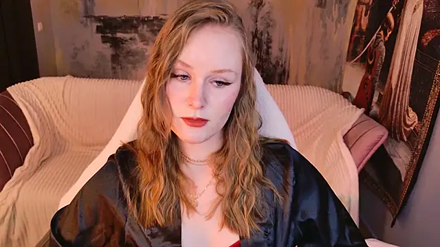 VivienLeeigh online show from 11, 4, 2026