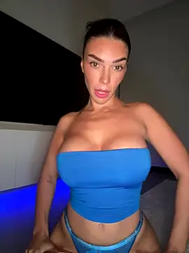 krissiswrld- online show from 13, 11, 2025