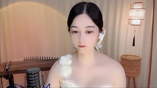 Snapshot of Tian-xin-999 chatting on 18, 6, 2026 Tian-xin-999 online show from 18, 6, 2026