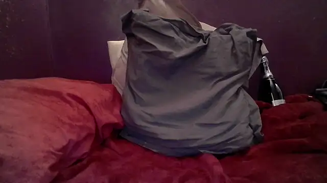 Cindy22 online show from 2, 2, 2025