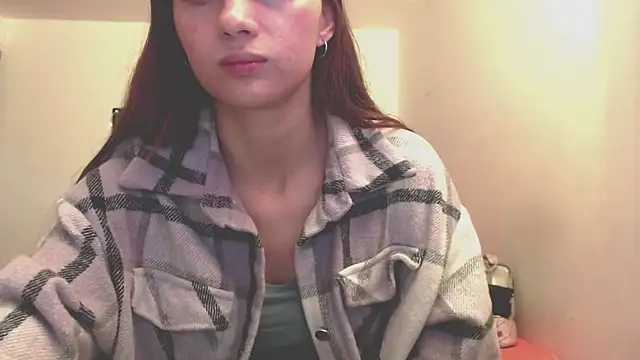 holy juli online show from 7, 4, 2026