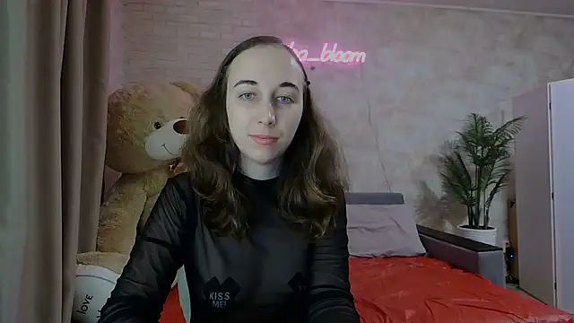 Anika bloom online show from 14, 3, 2025