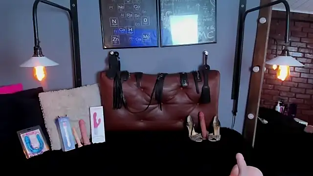 Snapshot of Samantha_mature56 chatting on 22, 9, 2025 Samantha mature56 online show from 22, 9, 2025