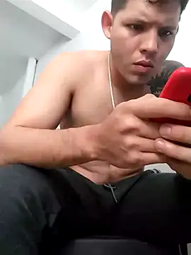 Snapshot of King_russo chatting on 10, 11, 2025 King russo online show from 10, 11, 2025