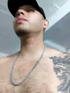 Snapshot of King_russo chatting on 10, 5, 2026 King russo online show from 10, 5, 2026
