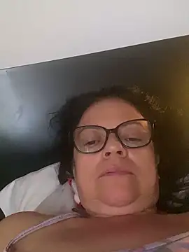 Snapshot of Sharongirl07 chatting on 4, 3, 2026 Sharongirl07 online show from 4, 3, 2026