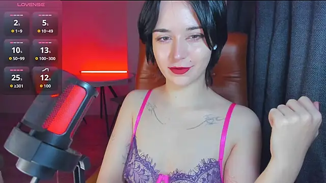 mollyposhh online show from 28, 9, 2025