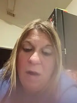 Snapshot of Playmate86 chatting on 28, 3, 2026 Playmate86 online show from 28, 3, 2026
