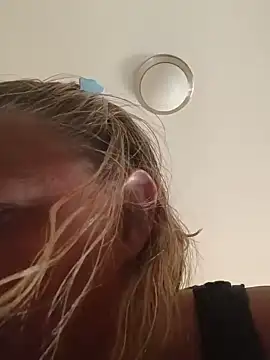 Snapshot of Playmate86 chatting on 10, 6, 2026 Playmate86 online show from 10, 6, 2026