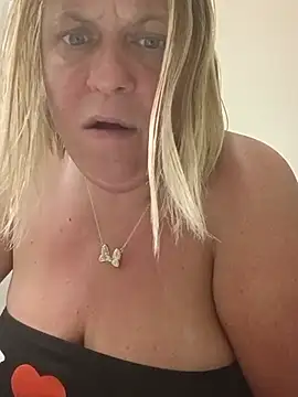 Playmate86 online show from 12, 7, 2026