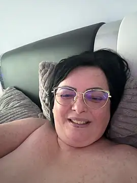 Amandamuller1982 online show from 19, 12, 2024