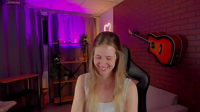 Sharon Evansi online show from 3, 1, 2025