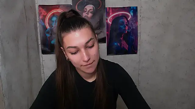 KarolinaRosse  online show from 25, 11, 2025