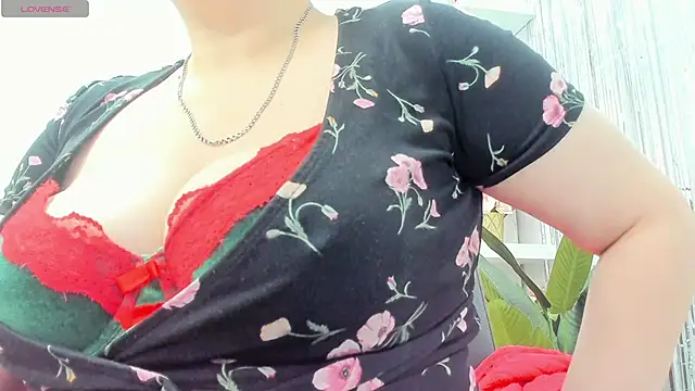 Dolorys online show from 2, 3, 2025