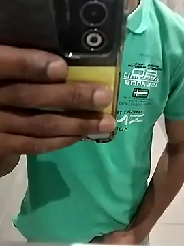 Snapshot of mehdi-l7away chatting on 18, 4, 2026 mehdi-l7away online show from 18, 4, 2026