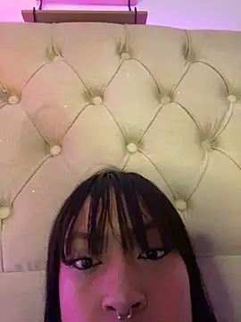 bonnie 18x online show from 11, 1, 2025