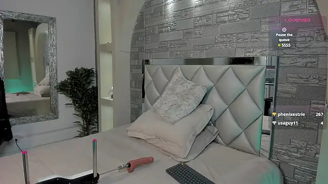 Snapshot of Aron_Bolt chatting on 8, 3, 2025 Aron Bolt online show from 8, 3, 2025
