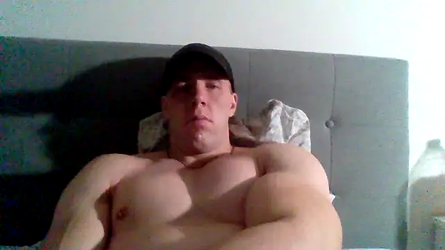 Snapshot of parkerxmuscle chatting on 12, 1, 2025 parkerxmuscle online show from 12, 1, 2025