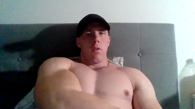 Snapshot of parkerxmuscle chatting on 12, 1, 2025 parkerxmuscle online show from 12, 1, 2025