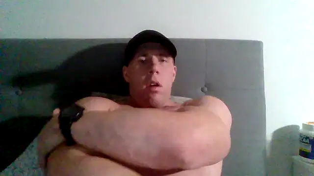 Snapshot of parkerxmuscle chatting on 24, 1, 2025 parkerxmuscle online show from 24, 1, 2025