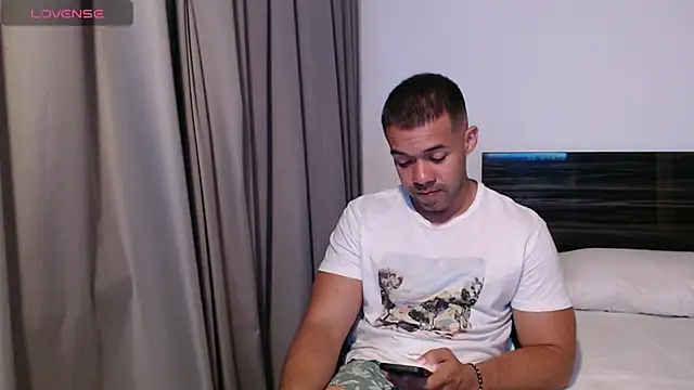 Snapshot of FaustoCock chatting on 7, 3, 2025 FaustoCock online show from 7, 3, 2025