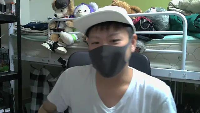 Owl1216 online show from 18, 12, 2024