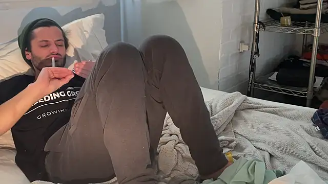 Snapshot of Dylansd chatting on 28, 12, 2024 Dylansd online show from 28, 12, 2024