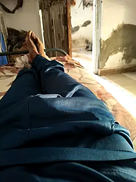 Snapshot of gujjuboy199 chatting on 23, 11, 2025 gujjuboy199 online show from 23, 11, 2025