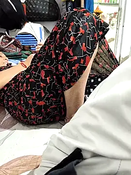 Snapshot of gujjuboy199 chatting on 25, 11, 2025 gujjuboy199 online show from 25, 11, 2025