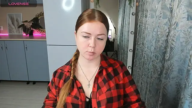 BettyBloom69 online show from 22, 1, 2025