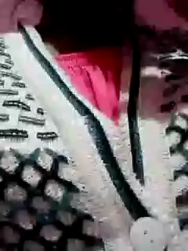 Snapshot of riya_houswife chatting on 22, 12, 2024 riya houswife online show from 22, 12, 2024