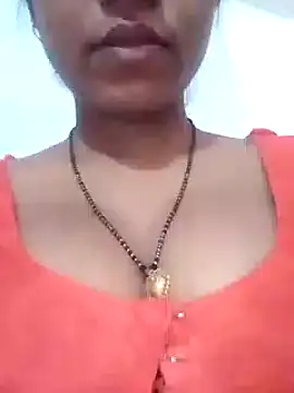 Snapshot of riya_houswife chatting on 24, 12, 2024 riya houswife online show from 24, 12, 2024