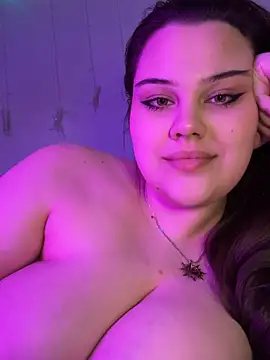 Snapshot of 31MoonLight13 chatting on 28, 2, 2025 31MoonLight13 online show from 28, 2, 2025