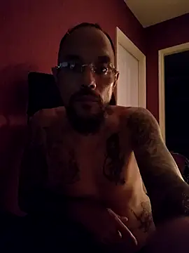 Snapshot of mileflav0r chatting on 1, 3, 2025 mileflav0r online show from 1, 3, 2025