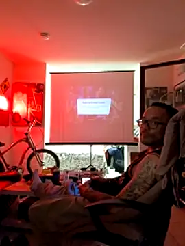 mileflav0r online show from 20, 4, 2026
