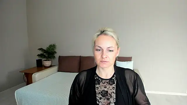 Alicee Gracee online show from 30, 1, 2025