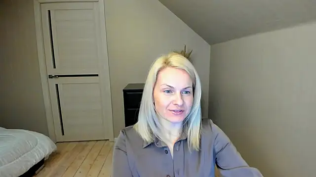 Alicee Gracee online show from 16, 2, 2025