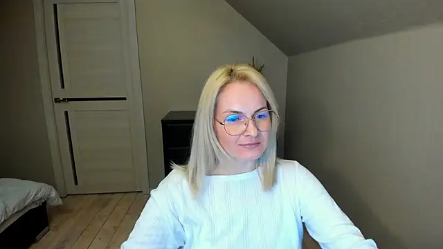 Alicee Gracee online show from 23, 2, 2025