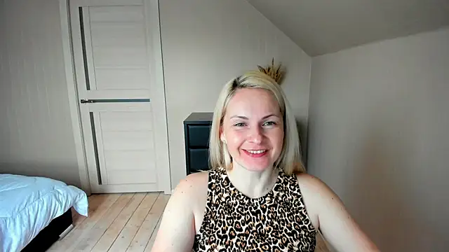 Alicee Gracee online show from 18, 3, 2025