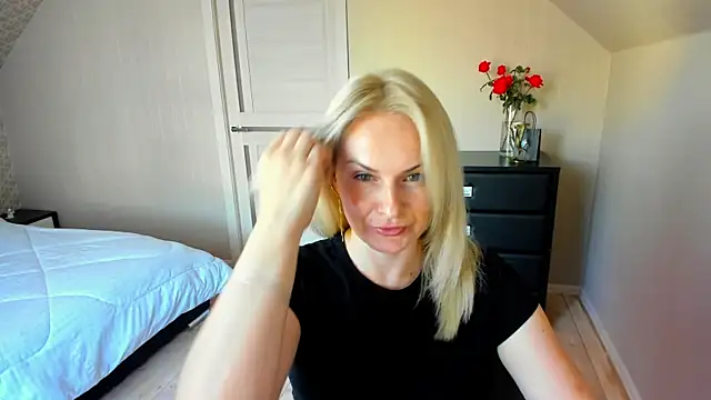 Alicee Gracee online show from 3, 10, 2025