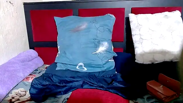 Snapshot of MaximTease24 chatting on 21, 6, 2026 MaximTease24 online show from 21, 6, 2026