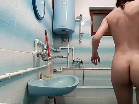 beaverwoman online show from 2, 3, 2025