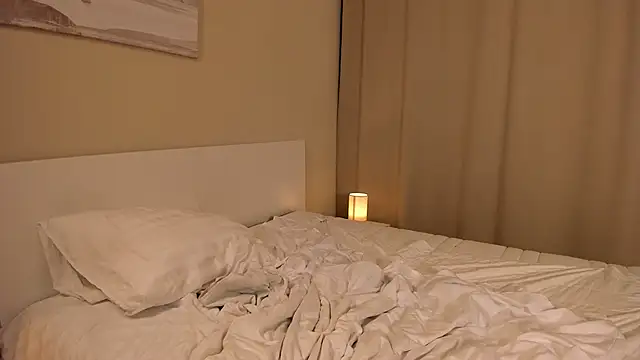 Snapshot of BreckDevall chatting on 22, 12, 2024 BreckDevall online show from 22, 12, 2024