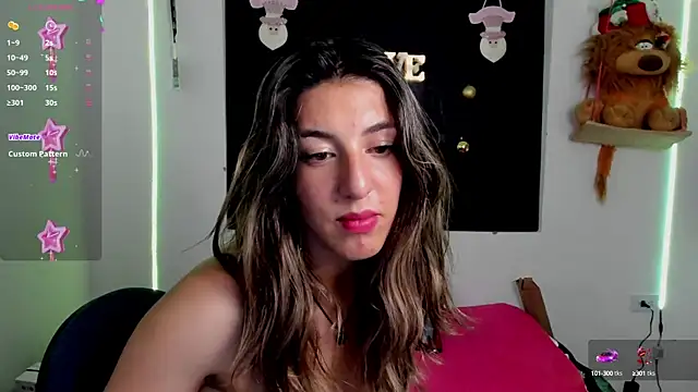 Snapshot of queen-natty chatting on 6, 12, 2024 queen-natty online show from 6, 12, 2024