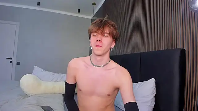 Snapshot of braxiboy chatting on 23, 2, 2025 braxiboy online show from 23, 2, 2025