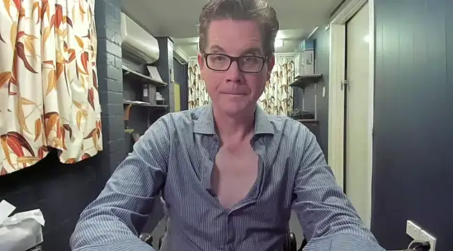 tilobinder online show from 6, 12, 2024